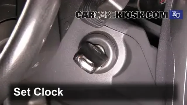 2005 Opel Zafira CDTI Cosmo 1.9L 4 Cyl. Turbo Diesel Horloge Régler l'horloge